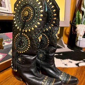 ⚡️Limited Edition Corral Boots❤️‍🔥